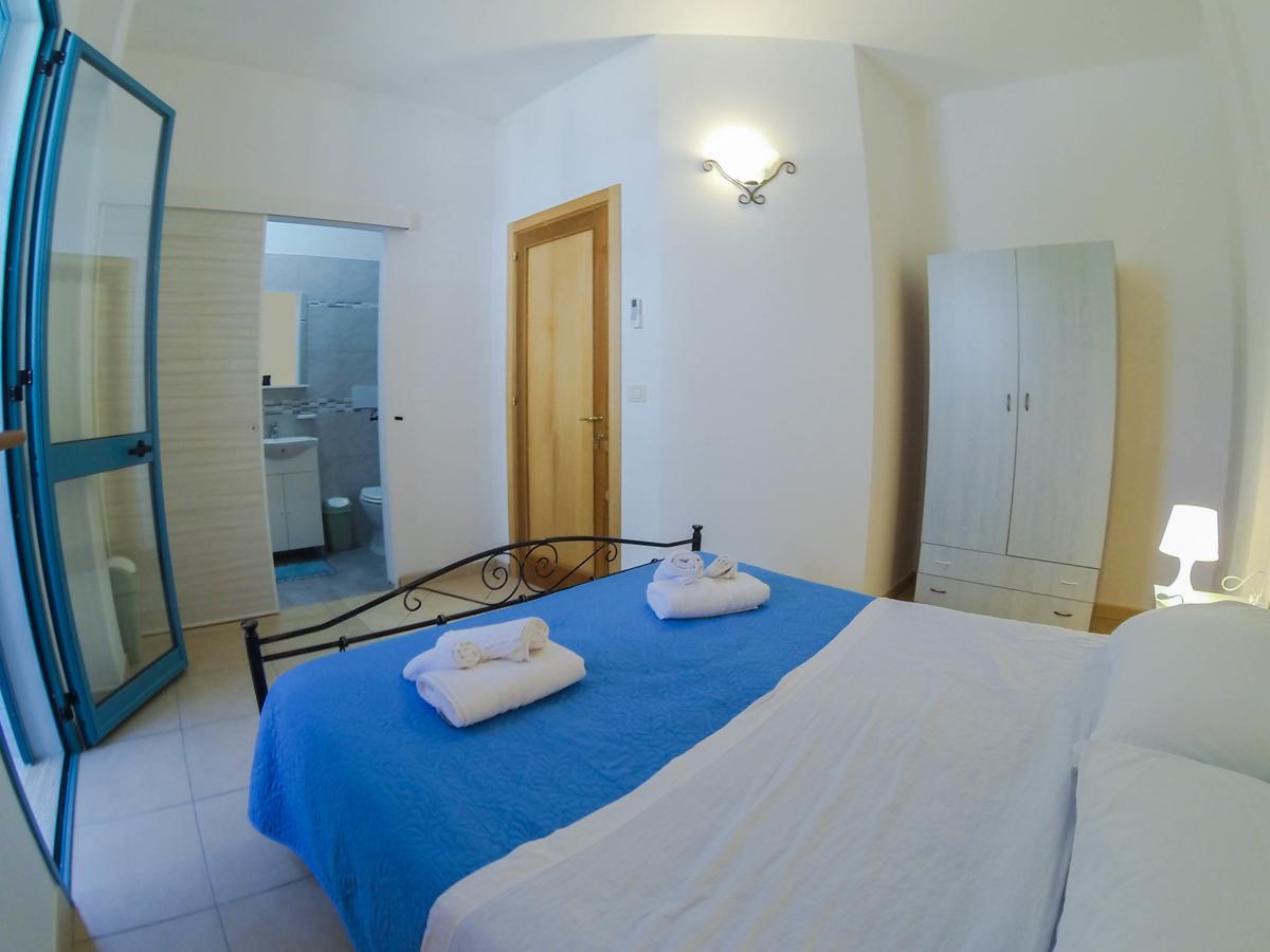 Rooms & Apartments La Spiaggia - ガリポリ エクステリア 写真