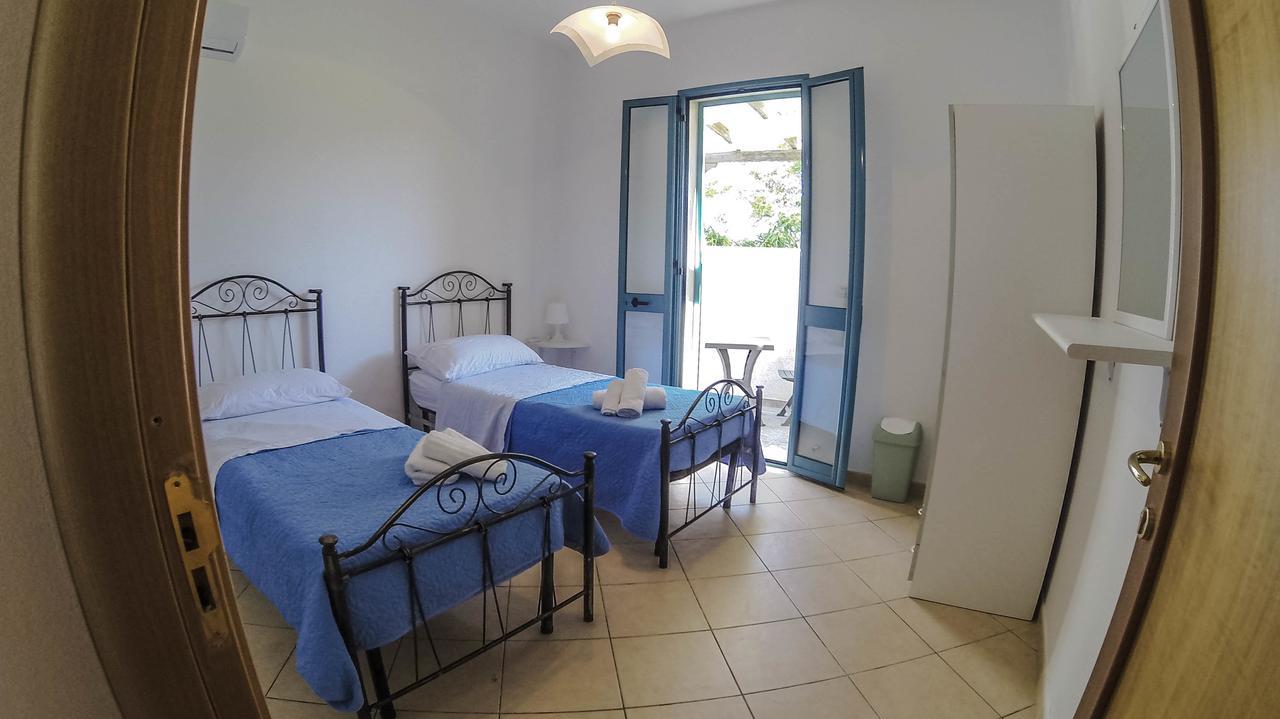 Rooms & Apartments La Spiaggia - ガリポリ エクステリア 写真